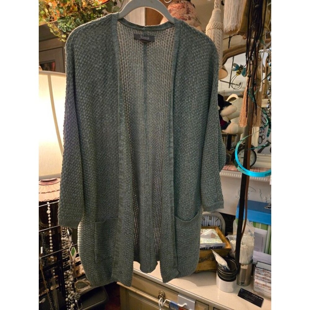 Ladies Medium Natural Collections Sweater